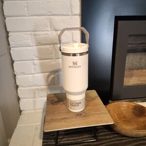 Stanley White Flip Straw Tumbler